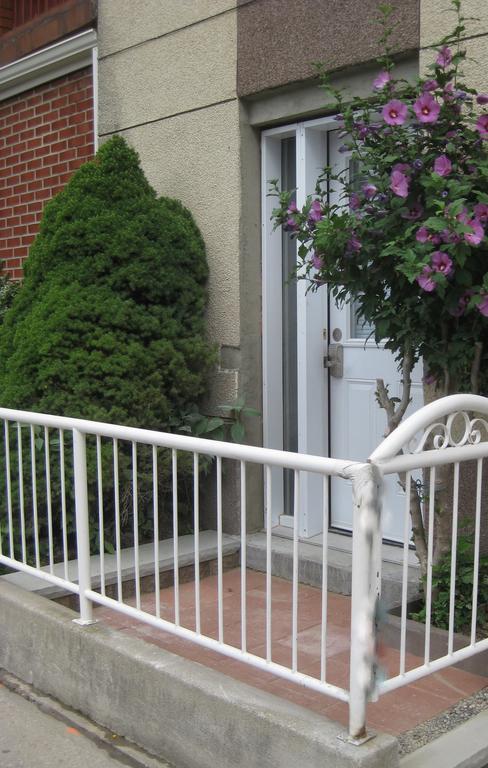Dovercourt Village Mews Toronto Buitenkant foto